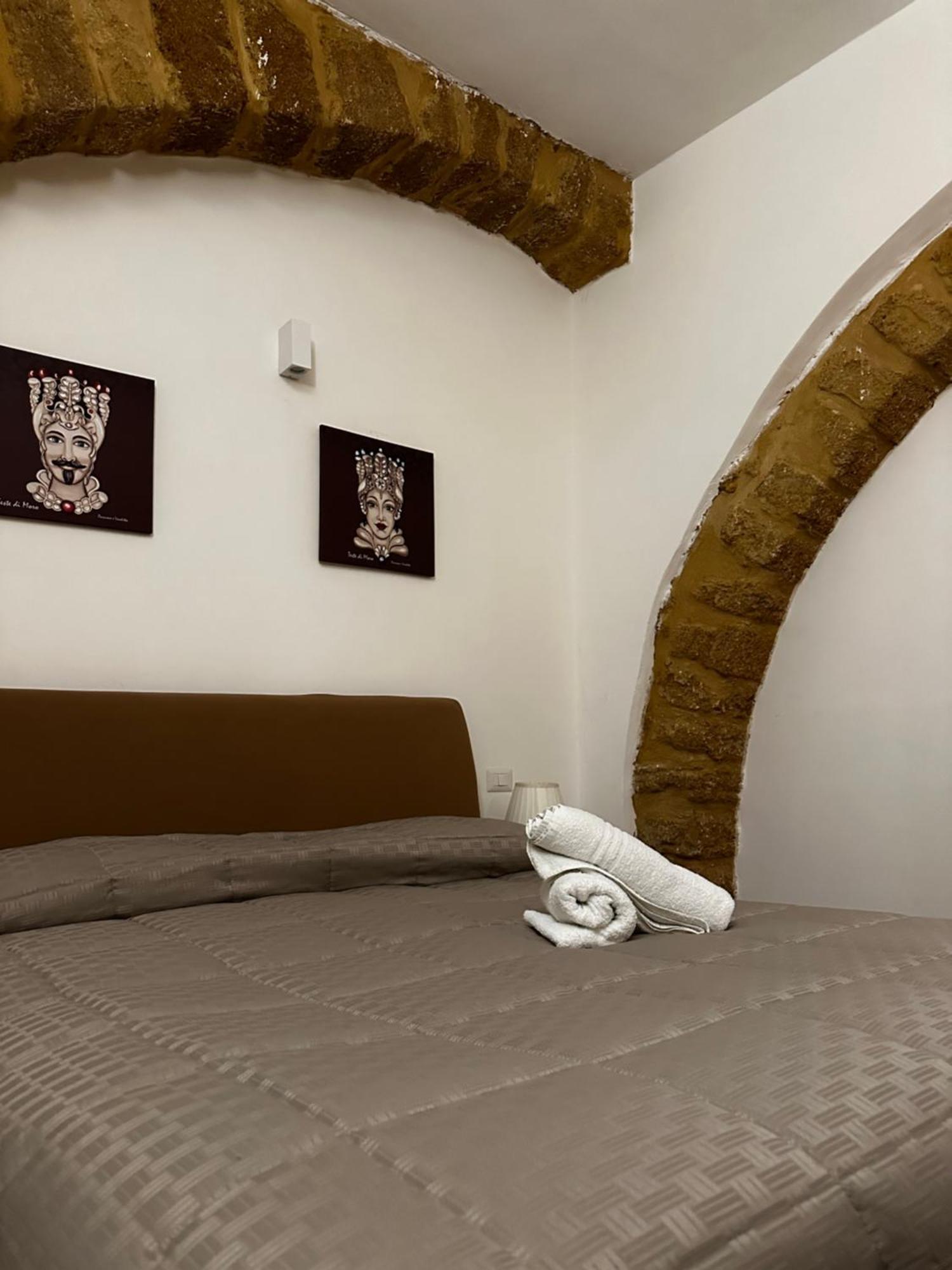 אגריג'נטו O Munti Rooms מראה חיצוני תמונה