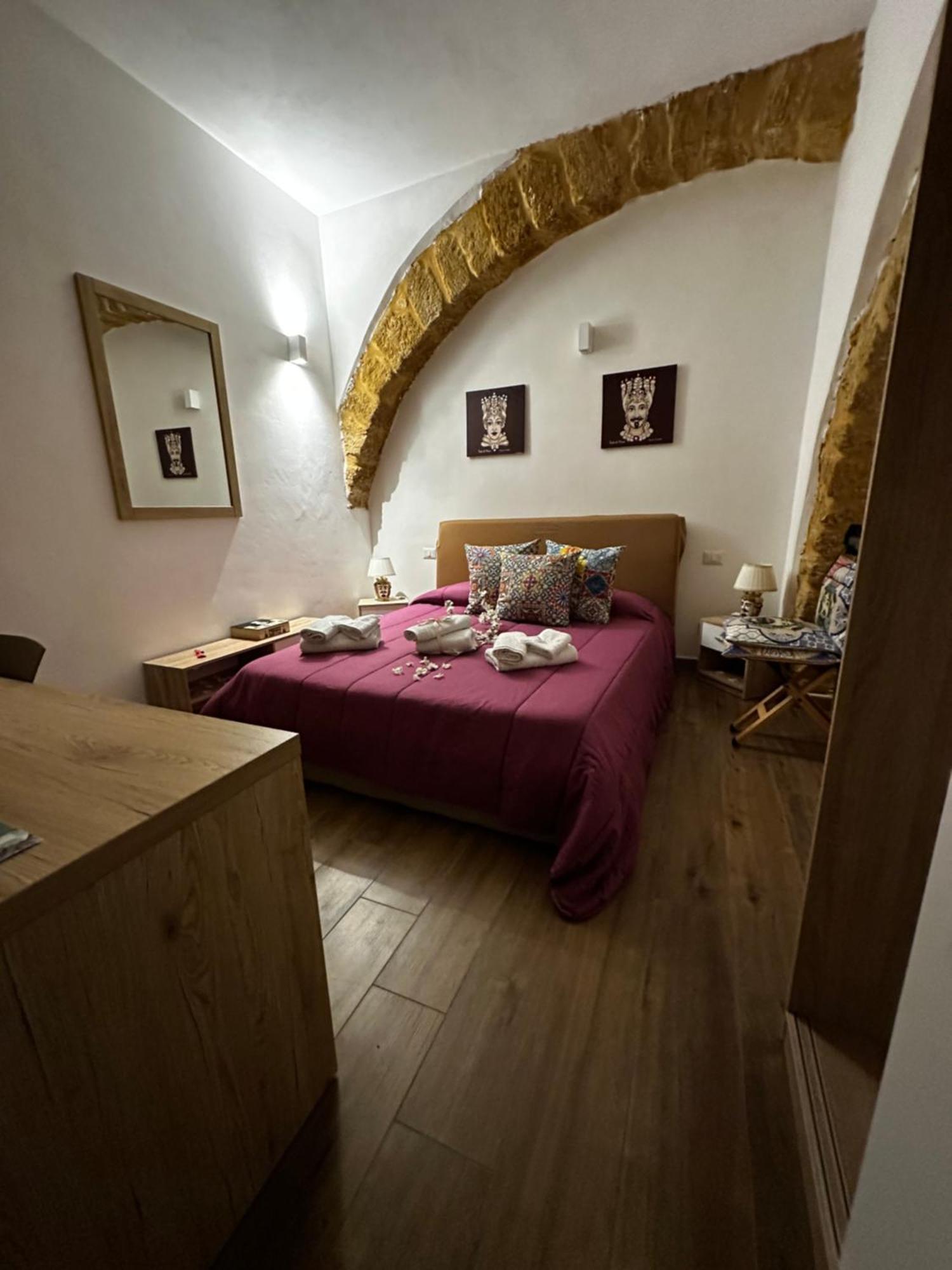 אגריג'נטו O Munti Rooms מראה חיצוני תמונה